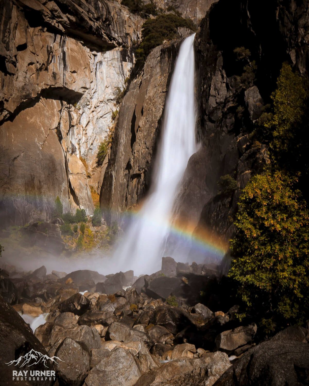 Lower-Yosemite-Falls-Rainbow-006.jpg