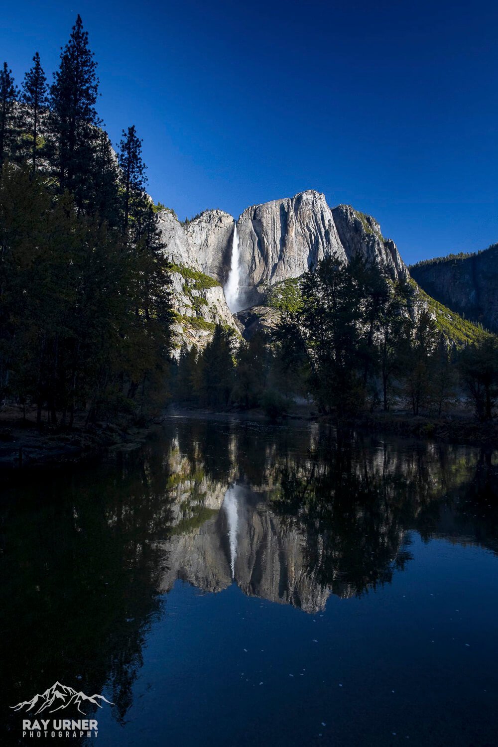 Yosemite-Falls-Swinging-Bridge-001.jpg
