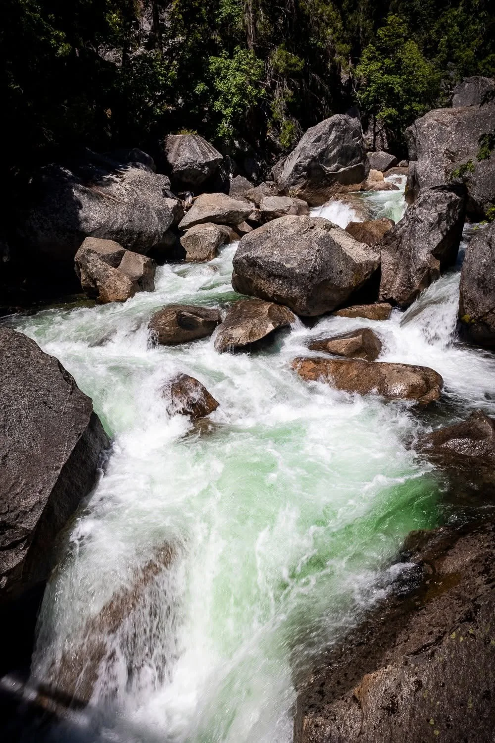 Vernal-Fall-Footbridge-Yosemite-National-Park.jpg