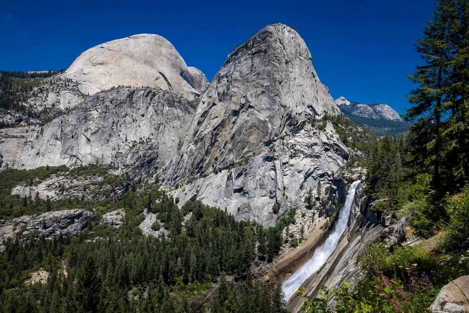 Hiking Half Dome in Yosemite National Park