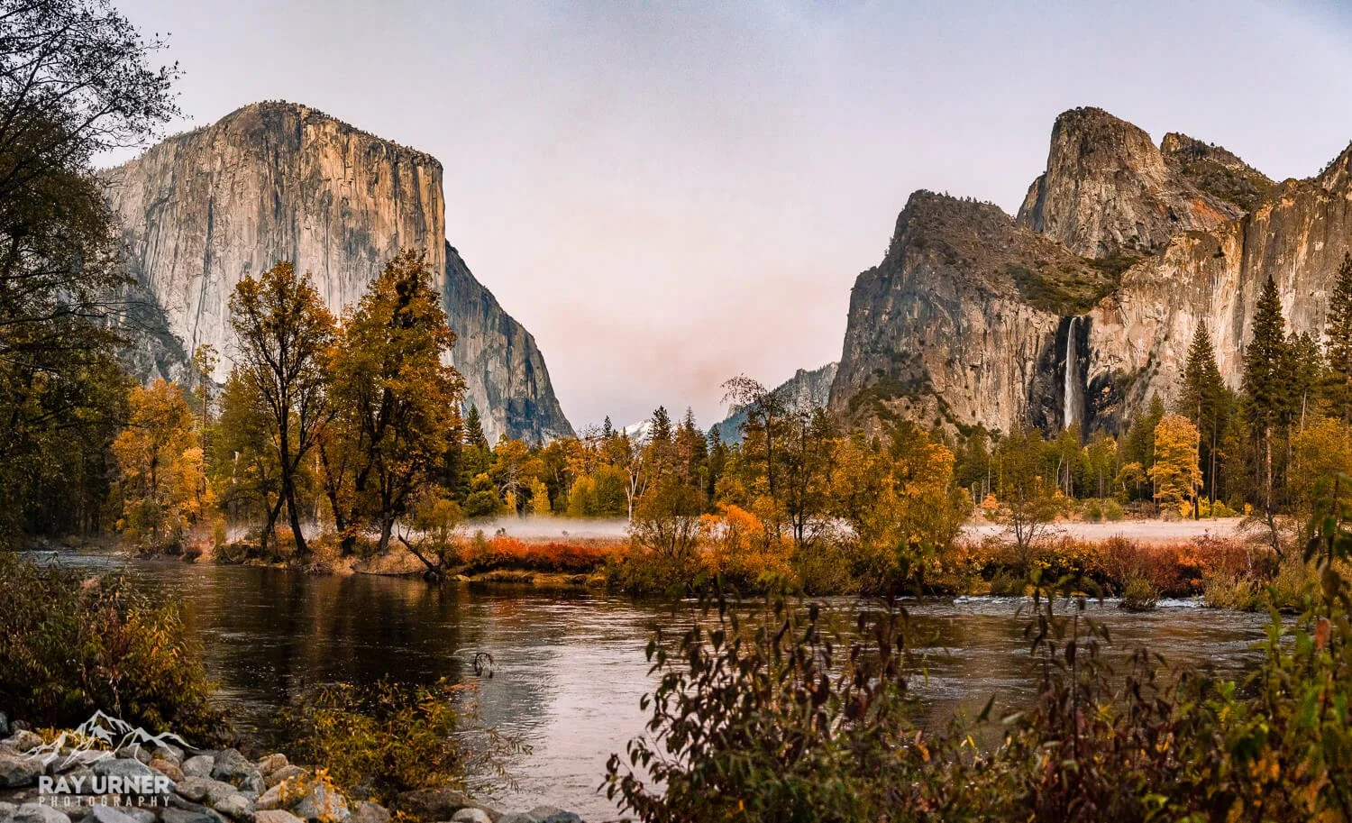 Yosemite National Park in California - Valley View at Sunset