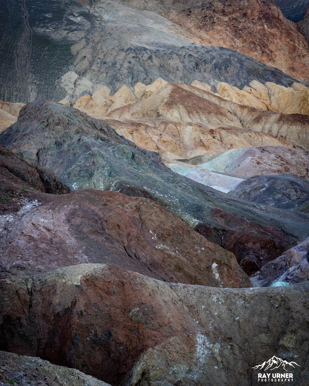 Death-Valley-Artists-Palette-Sunrise-008.jpg
