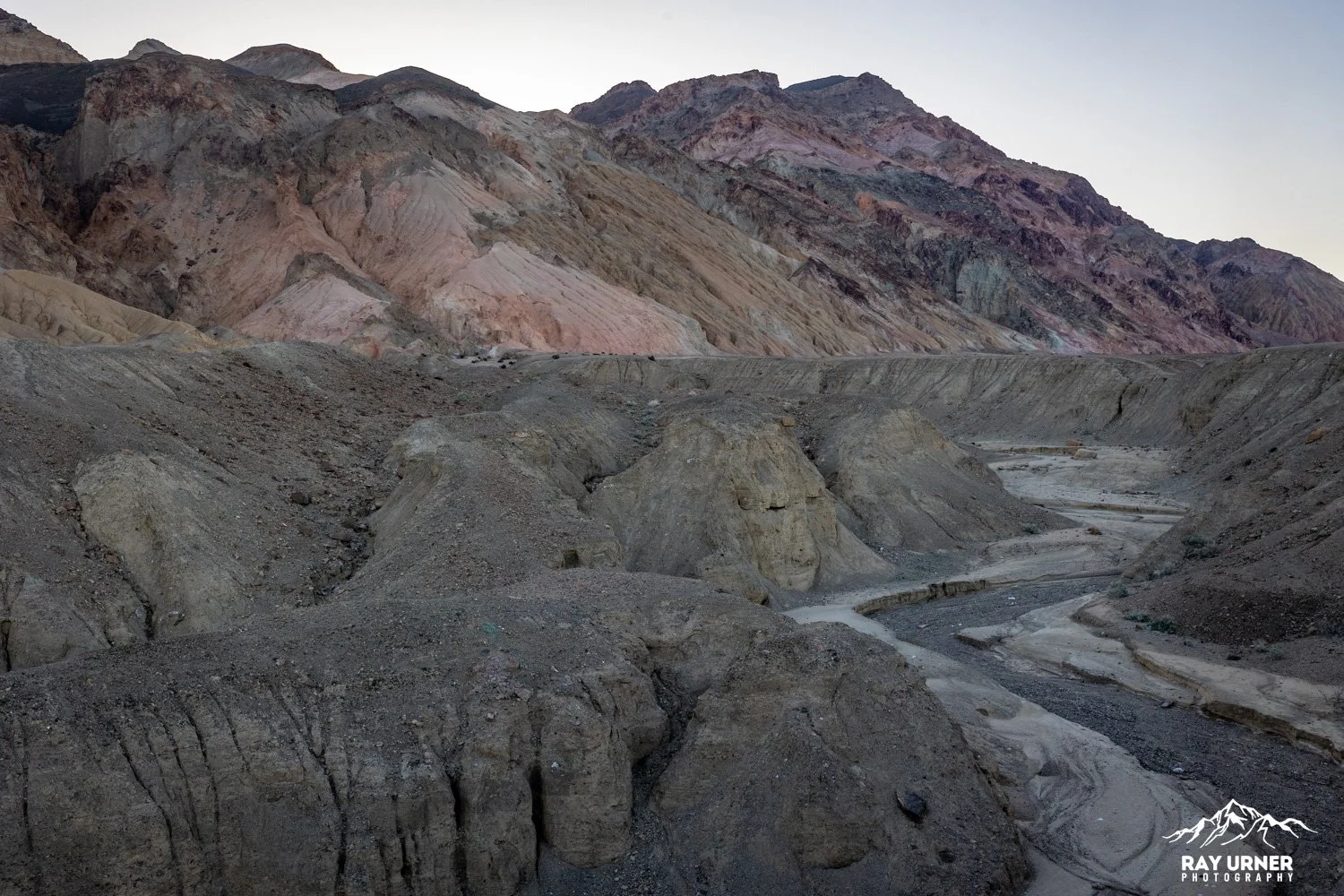 Death-Valley-Artists-Palette-Sunrise-003.jpg