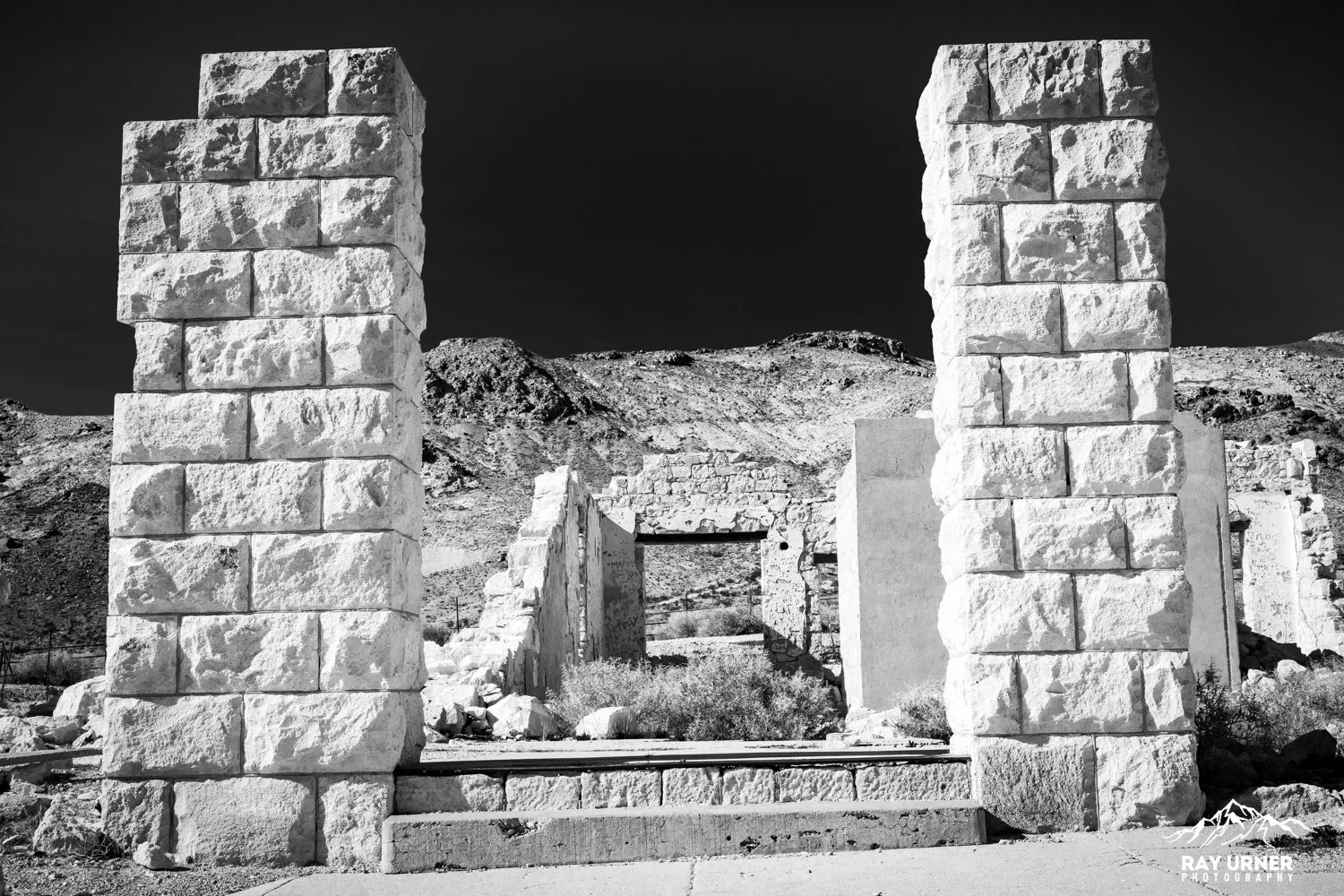 Rhyolite-Ghost-Town-052.jpg