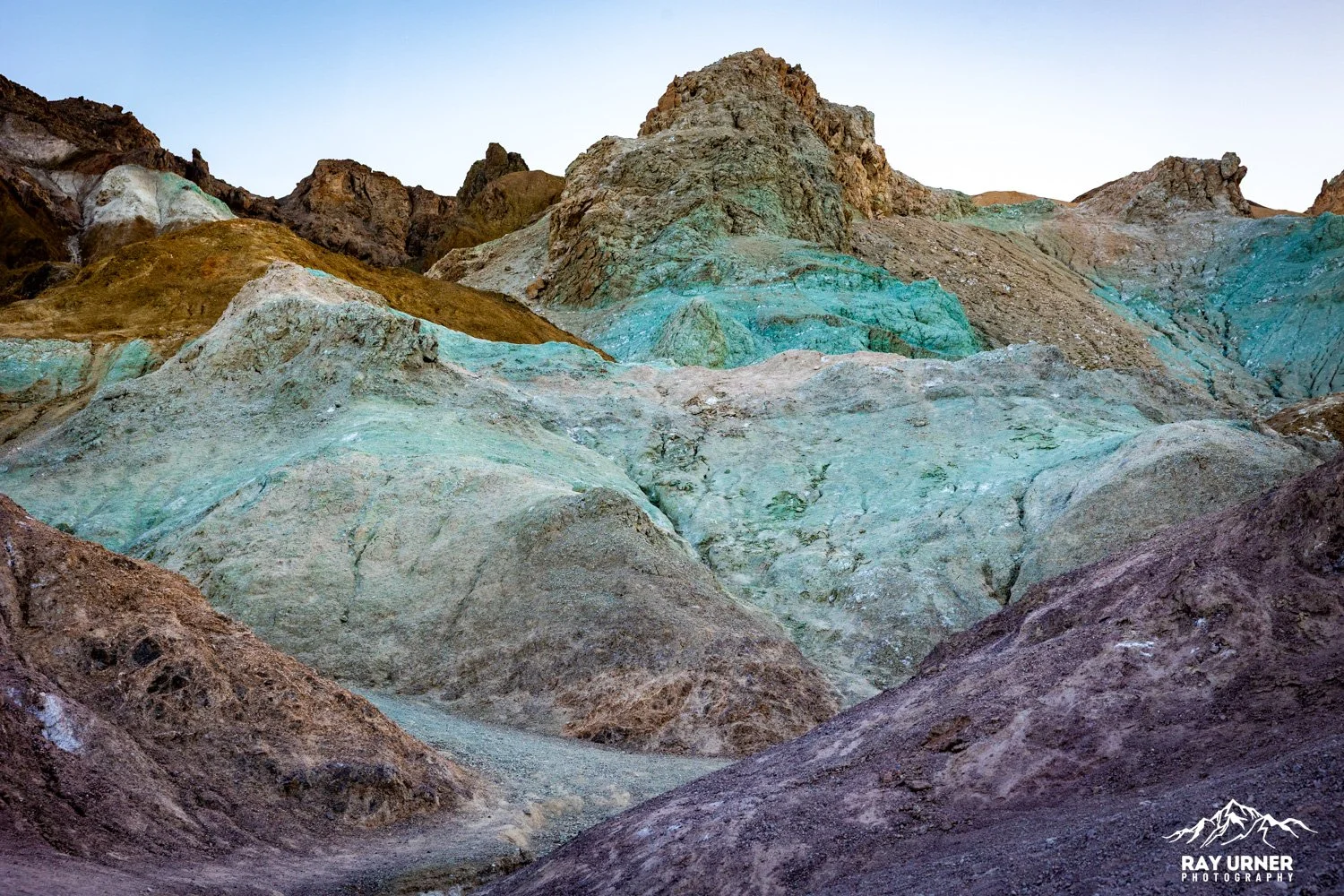 Death-Valley-Artists-Palette-Sunrise-055.jpg