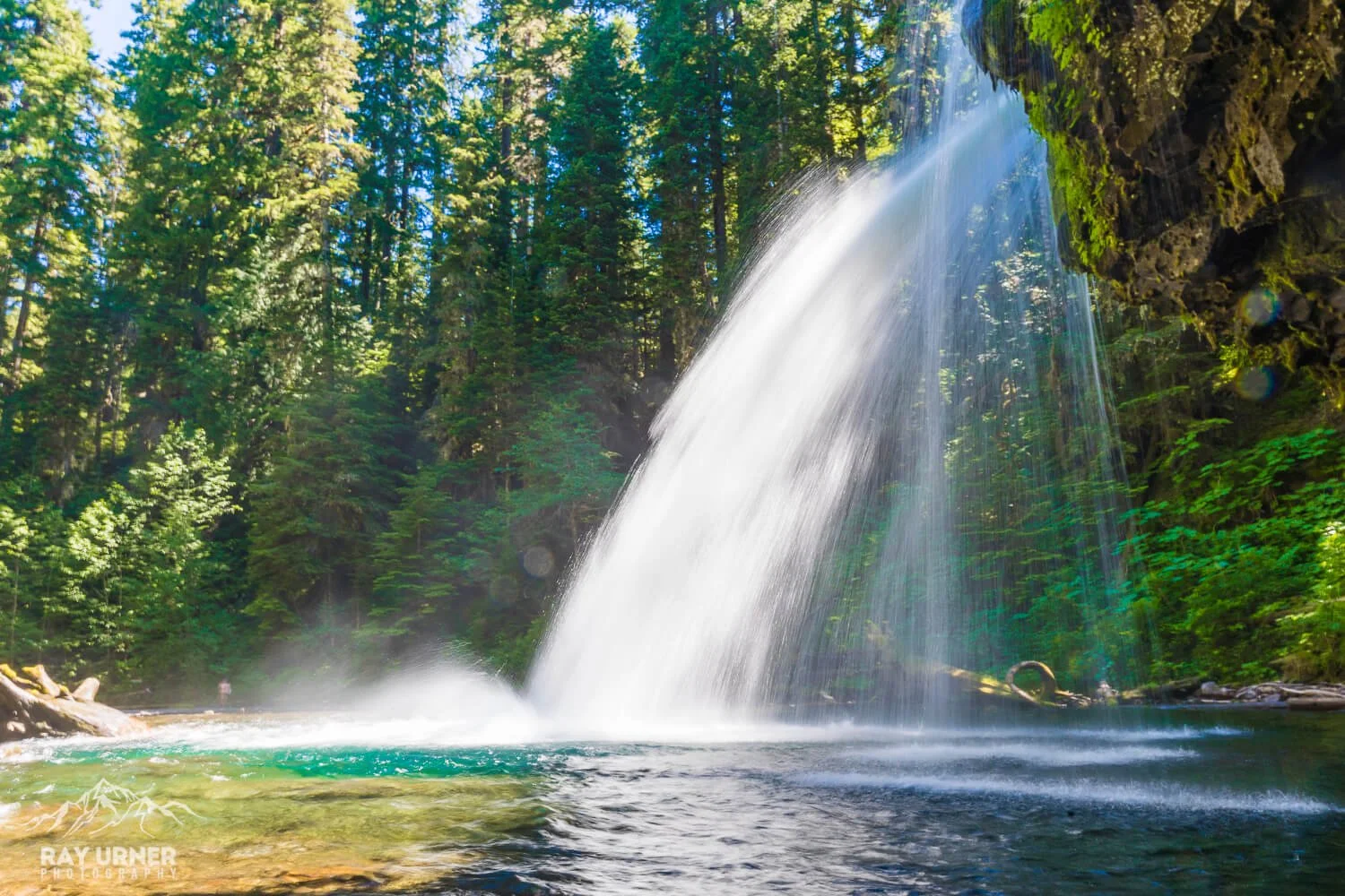 Iron Creek Falls