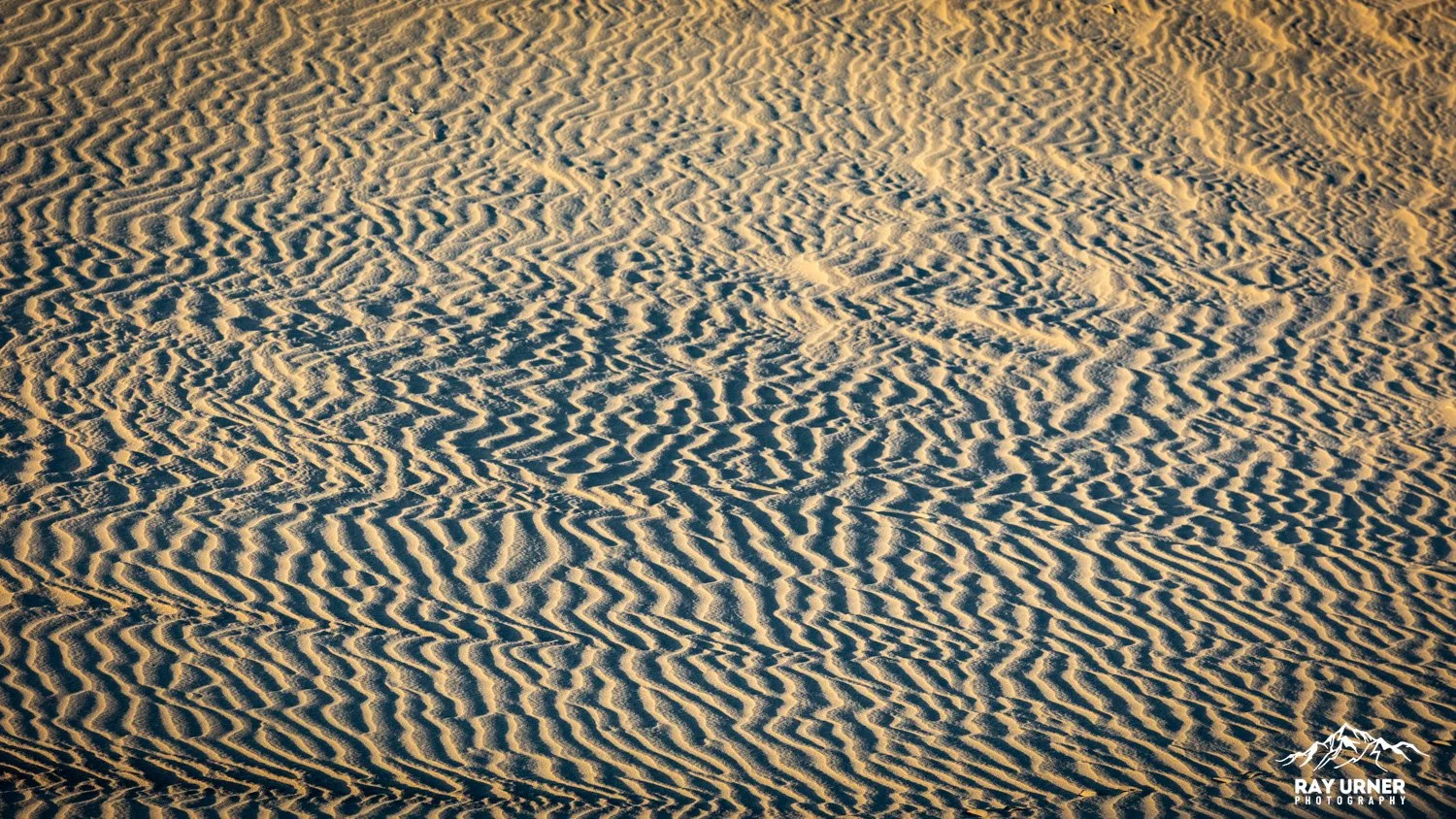 Death-Valley-Mesquite-Sand-Dunes-Sunrise-059.jpg