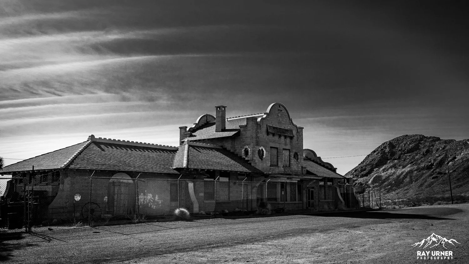 Rhyolite-Ghost-Town-031.jpg