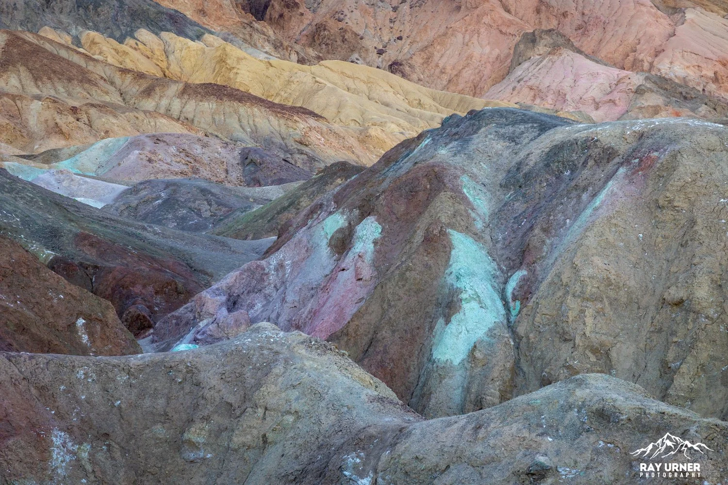 Death-Valley-Artists-Palette-Sunrise-009.jpg