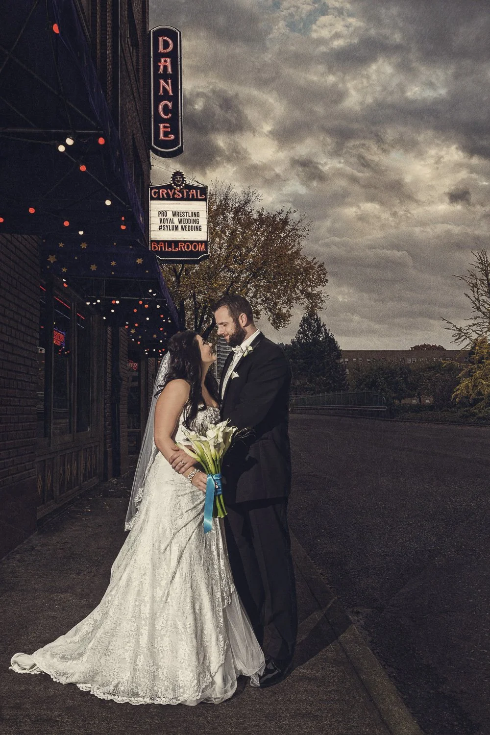Vancouver-Wedding-Photographer-McMenamins-Crystal-Ballroom-Portland-Oregon-001.jpg