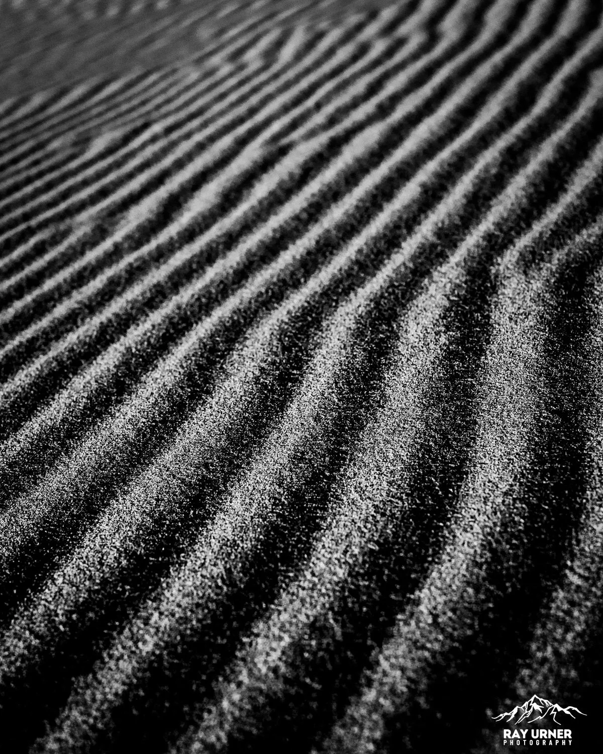Death-Valley-Mesquite-Sand-Dunes-Sunrise-030.jpg