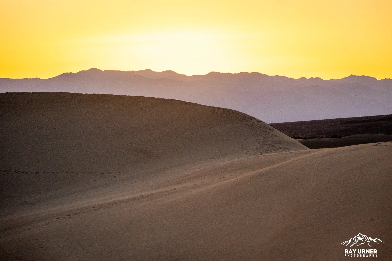 Death-Valley-Mesquite-Sand-Dunes-Sunrise-007.jpg