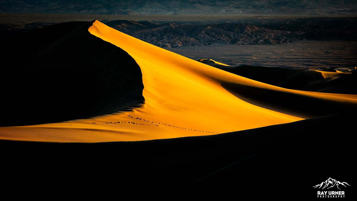 Death-Valley-Mesquite-Sand-Dunes-Sunrise-034.jpg