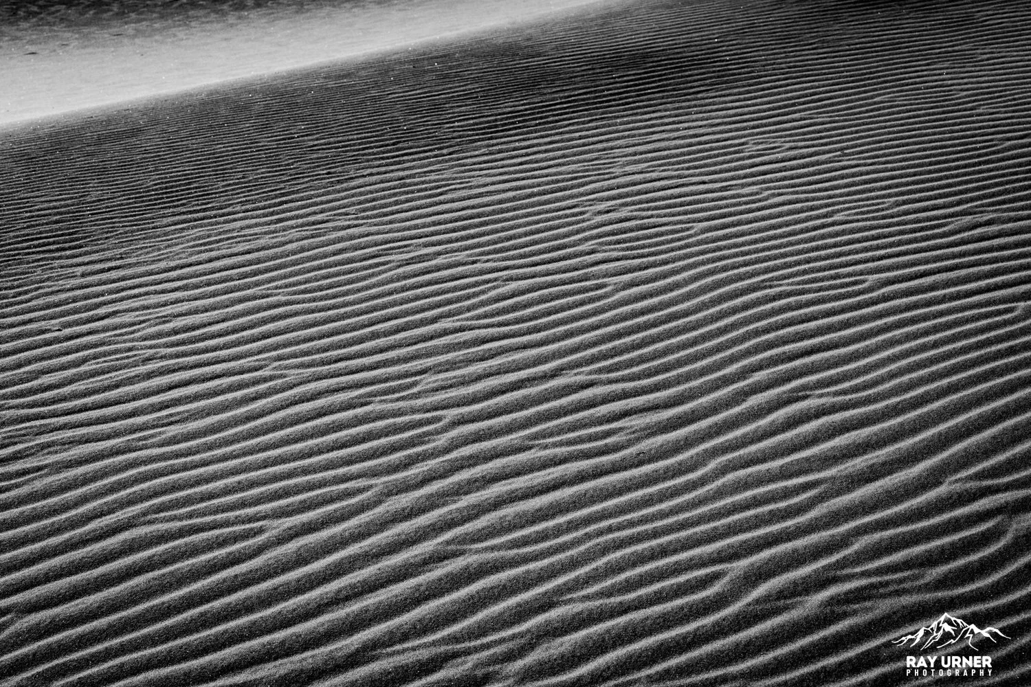 Death-Valley-Mesquite-Sand-Dunes-Sunrise-090.jpg