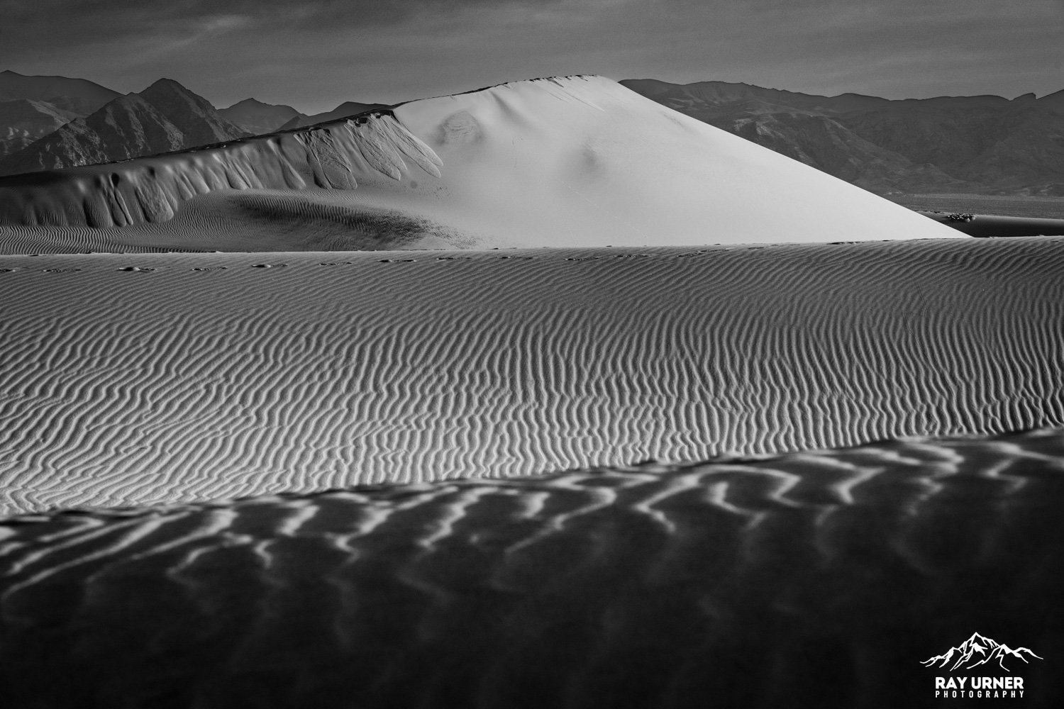 Death-Valley-Mesquite-Sand-Dunes-Sunrise-072.jpg