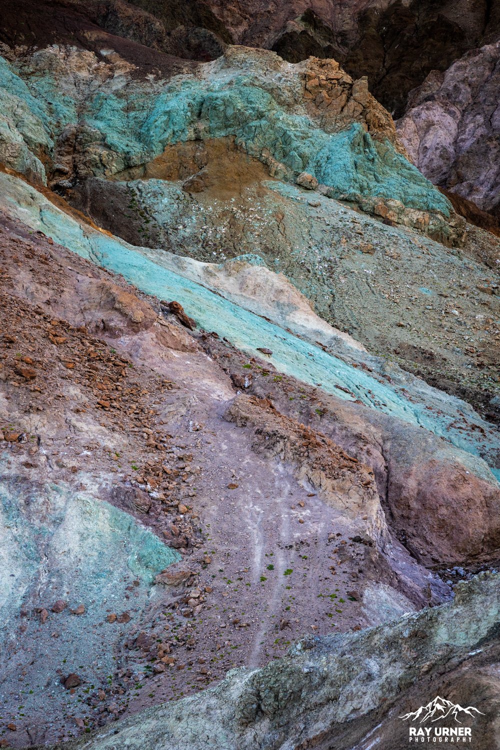 Death-Valley-Artists-Palette-Sunrise-016.jpg