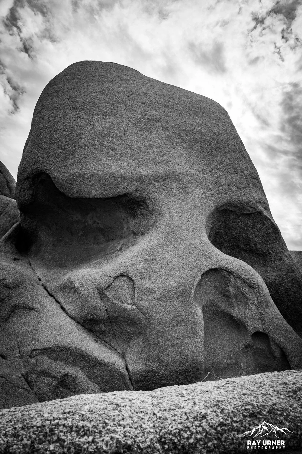 Joshua-Tree-Skull-Rock-005.jpg