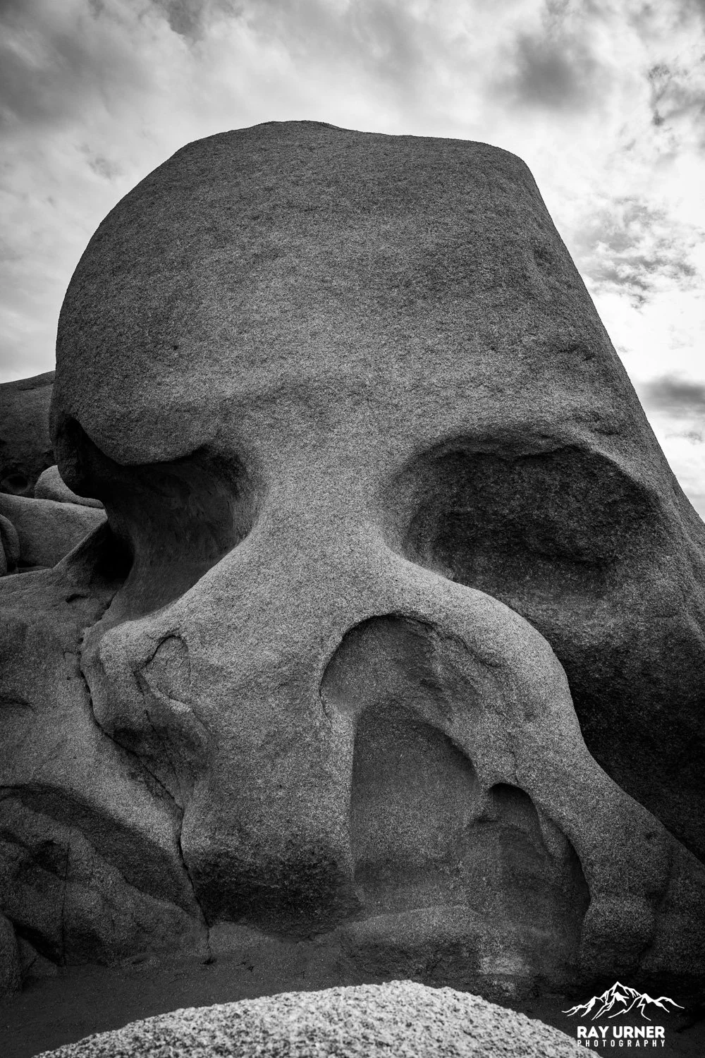Joshua-Tree-Skull-Rock-002.jpg