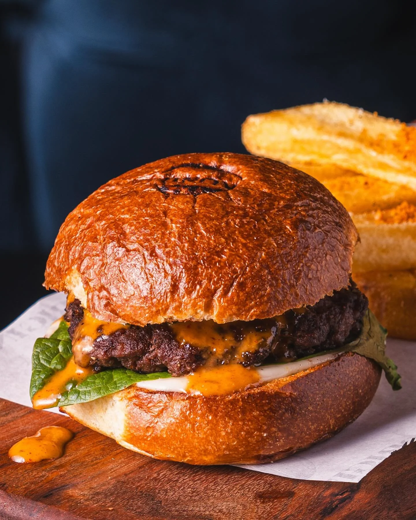 Menu shoot for the team @kongbar_nz 

Burgertime :-)

#chrissharpephotography #burger #burgerlover
#madewithlightroom #eeeeats #instafood #foodiefeature #foodiesofinstagram #foodphotography #foodphotographyandstyling #foodphotographer #pinkladysnapsn