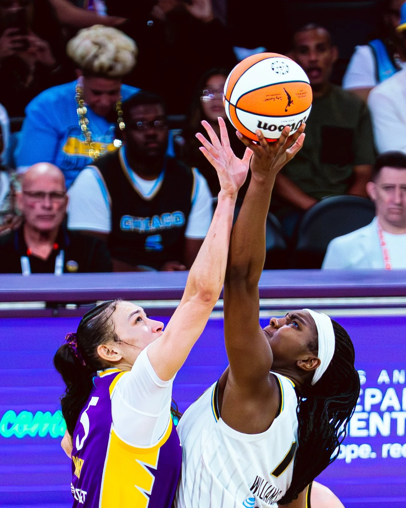 LA Sparks vs Chicago Sky_5.25..2025_by A.Stevens-9.jpg