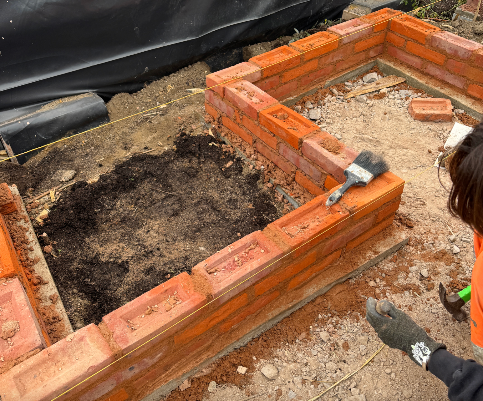 Polytunnel Planter Image 6.jpg