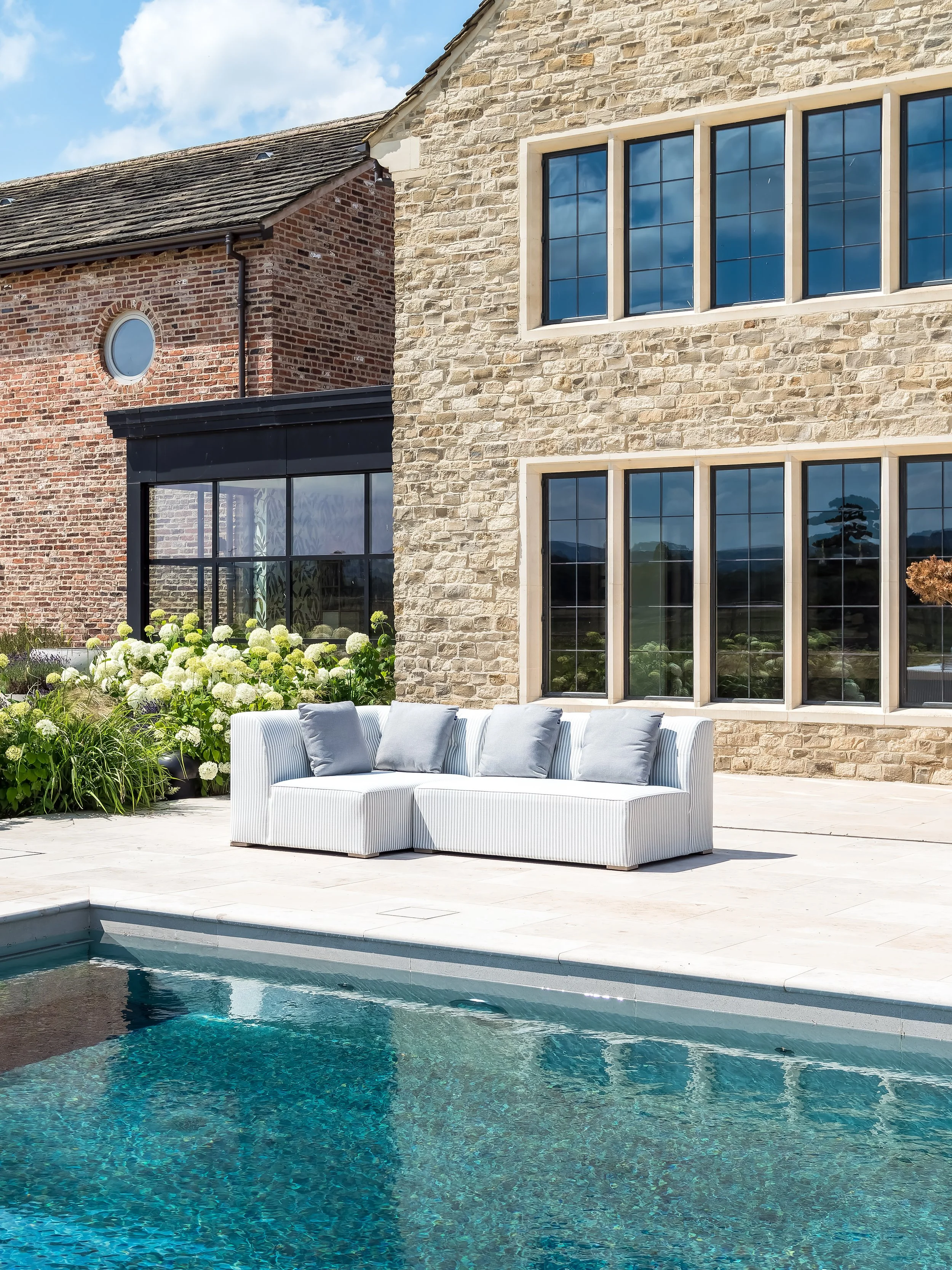 Outdoor lighting Chester