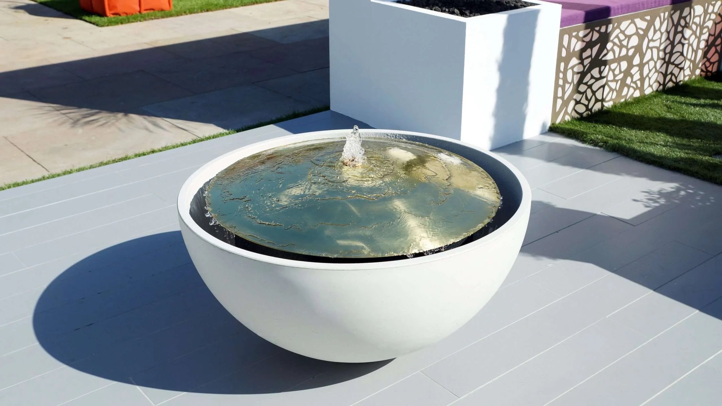 Dome Solus Water Feature.jpg