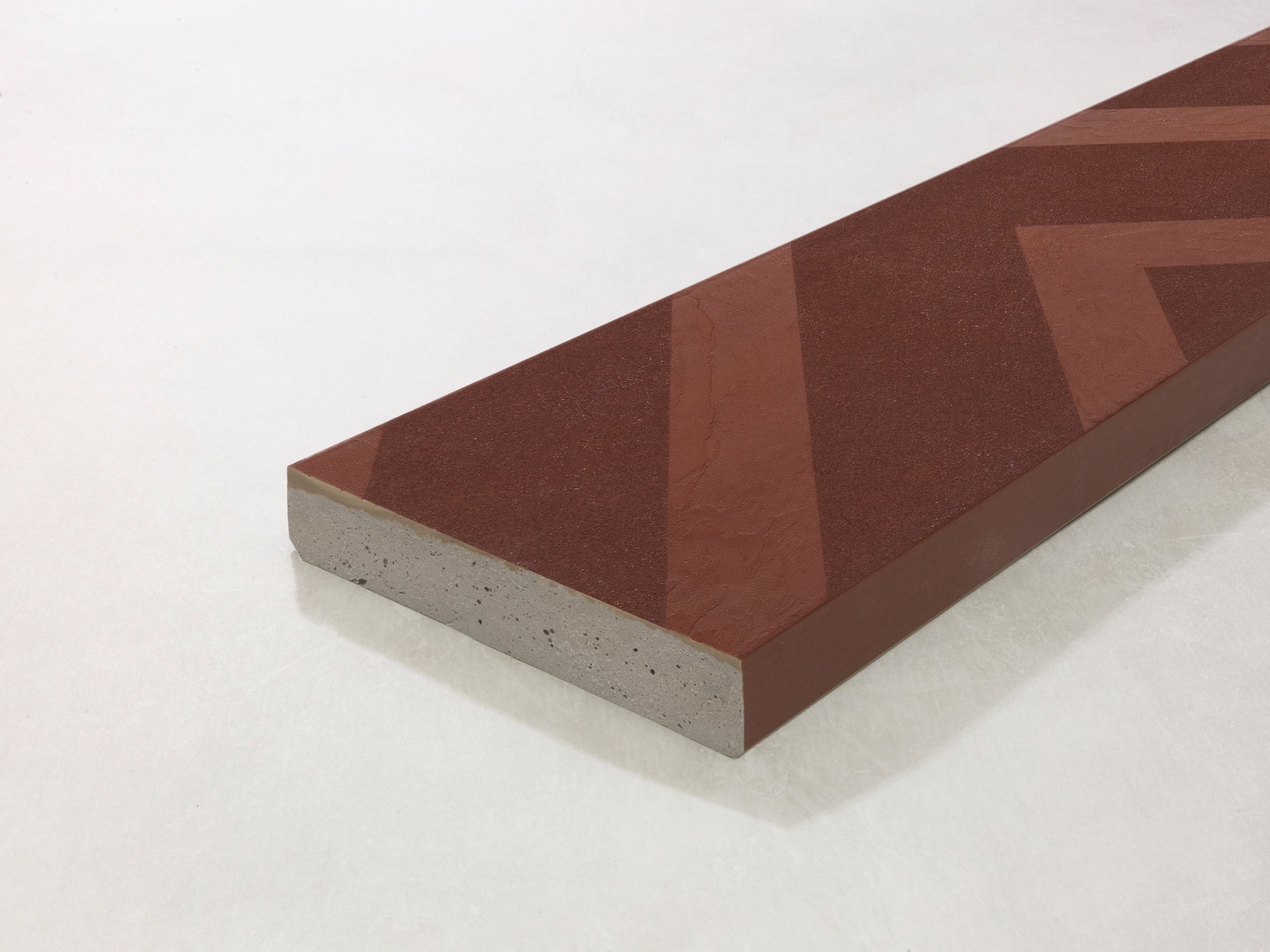 Millboard Modello Linear - Jarrah (2).jpg