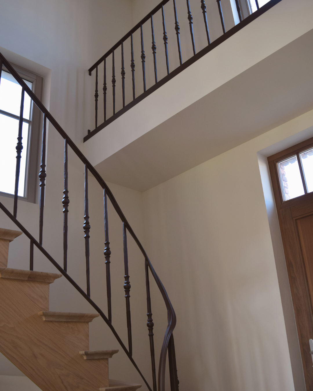 Balustrade met gesmede details