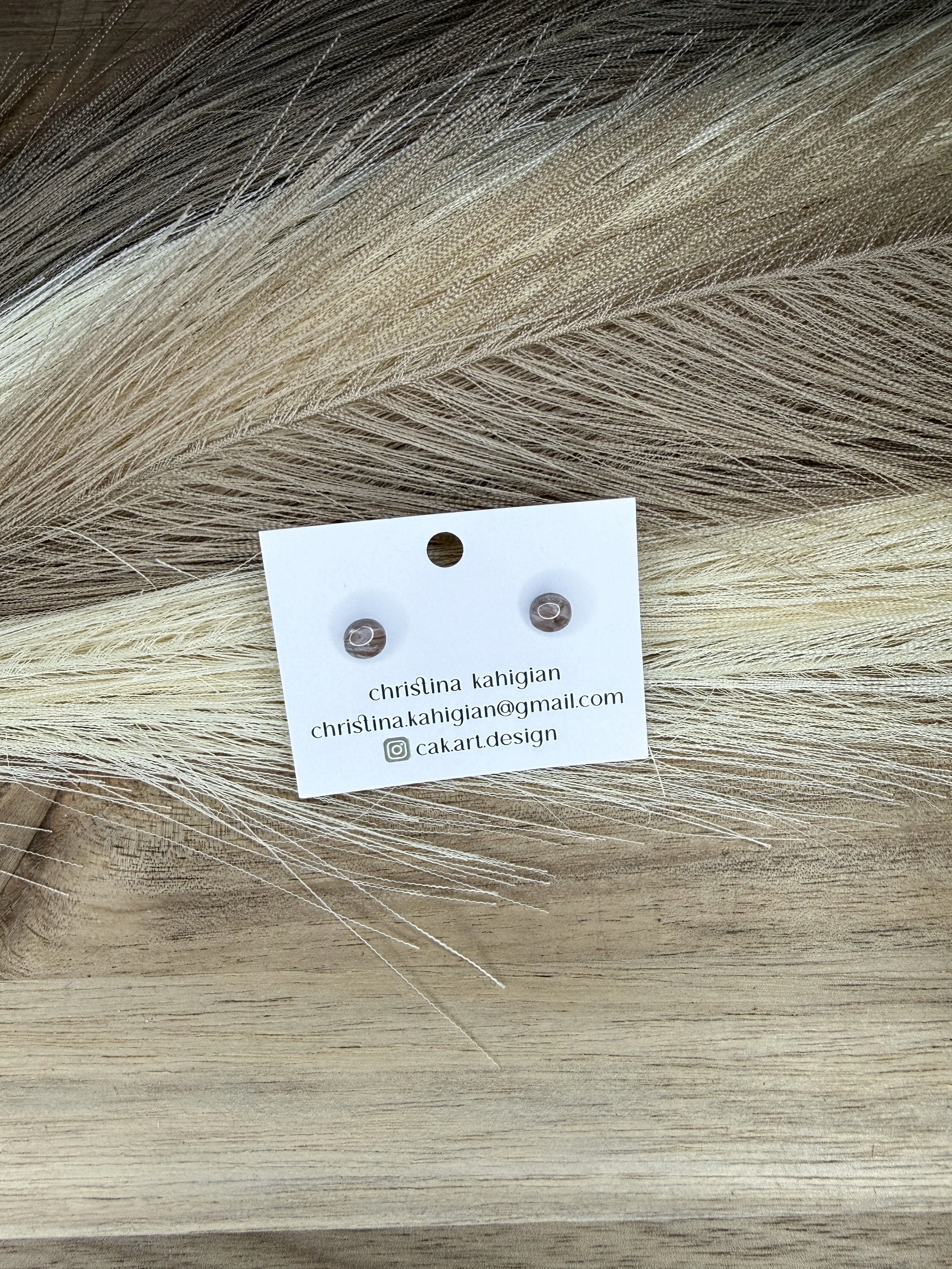 tini brown and white marble