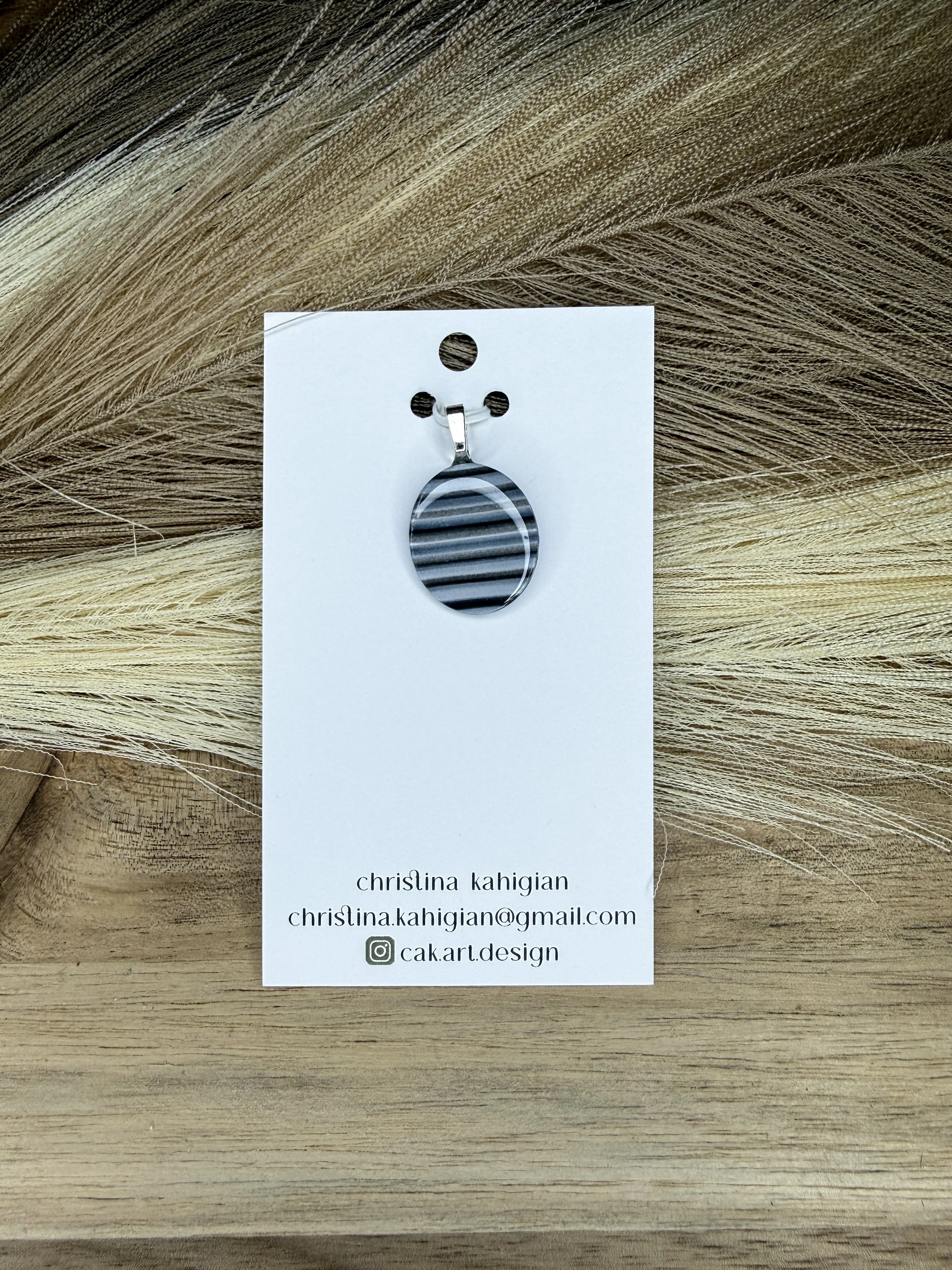 black and white stripe | pendant