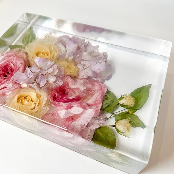 1-Petals-Preserved-Flower-Preservation-Resin-Medium-Rectangle.jpg