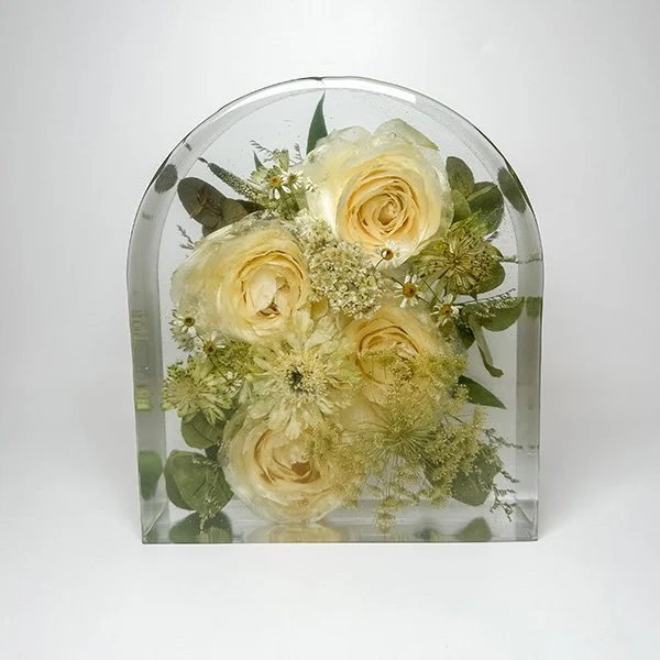 3flowerpreservation-petalspreserved-s-arch.jpg