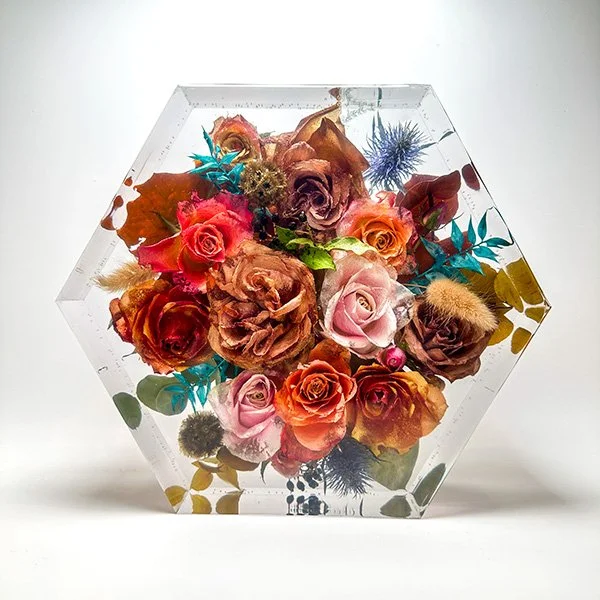 11-Petals-Preserved-Flower-Preservation-Resin-Hexagon1.jpg