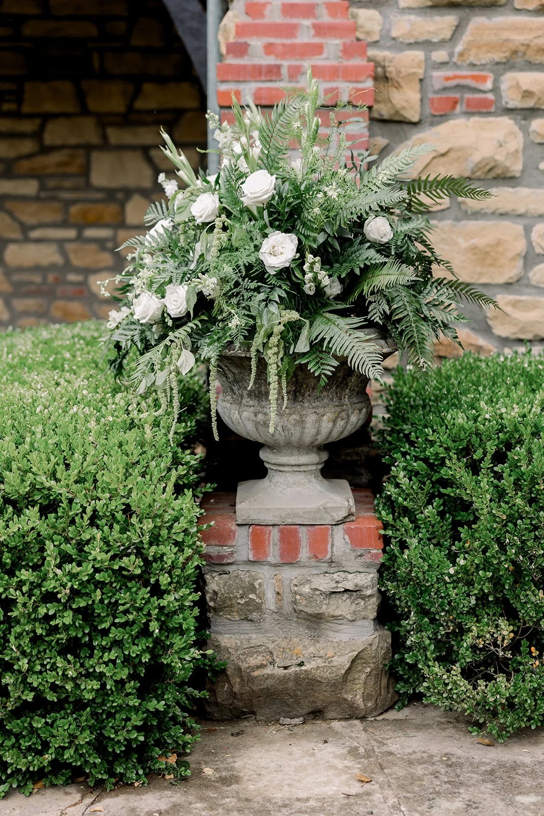 05.23.2025-Betsy-and-Dalton-Wedding-Photos-by-Elizabeth-Ladean-Photography-0176.jpg