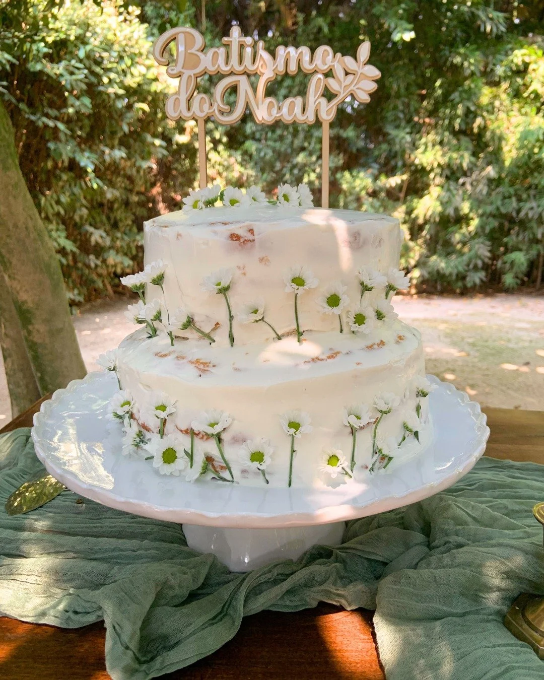Cada momento merece ser celebrado com beleza e sabor! ✨
Da decora&ccedil;&atilde;o &agrave; &uacute;ltima lembran&ccedil;a do dia, tudo &eacute; pensado para encantar e transformar o seu evento numa experi&ecirc;ncia &uacute;nica 🌿🤍

Every moment d