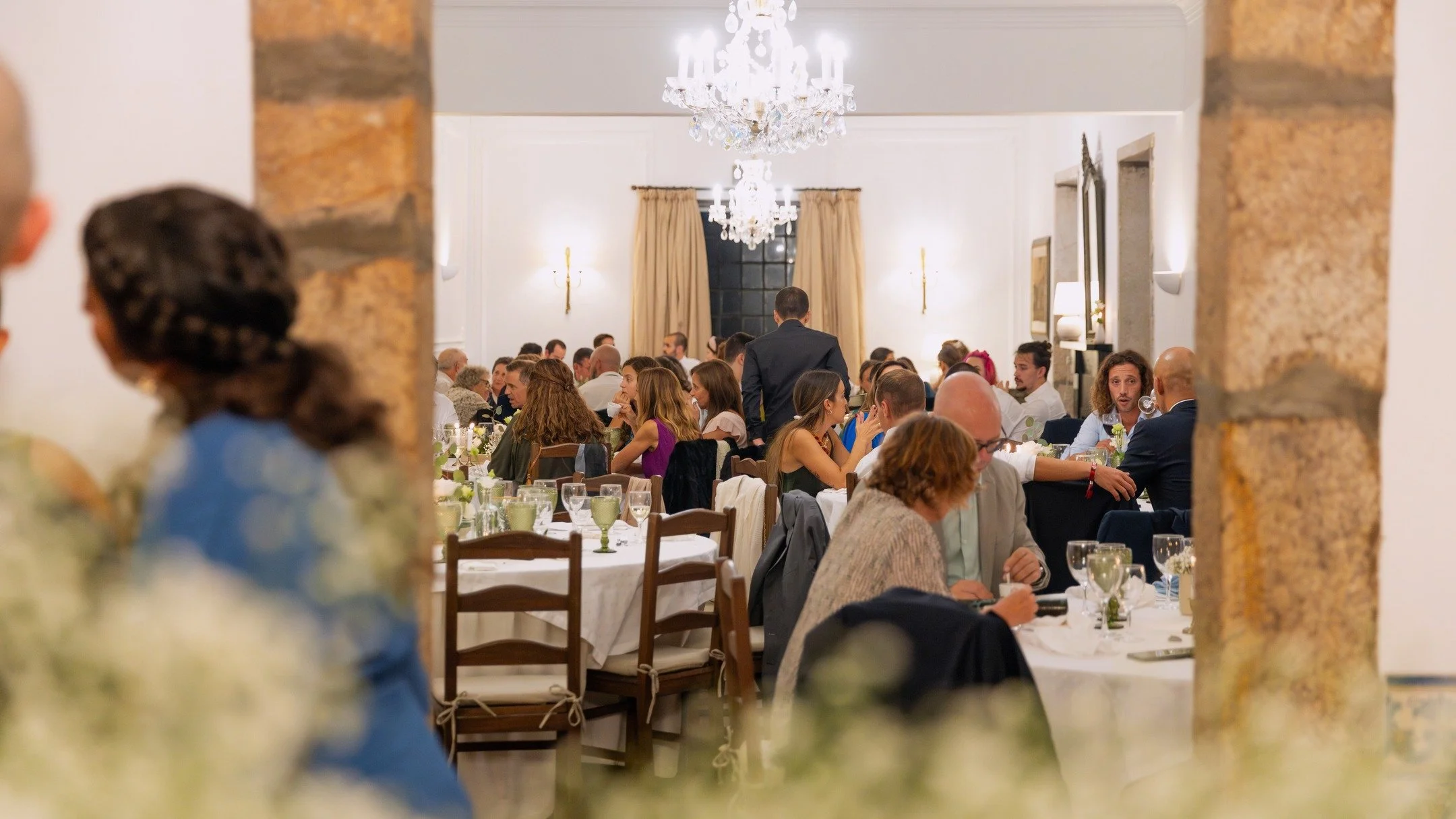Boa comida, boa companhia e boa conversa! 🍽️✨😊

Good food, good company and good conversation! 🍽️✨😊

#wedding #portugaldestinationwedding #2026wedding #weddinginspiration #casamento2026 #summerwedding
#outdoorwedding&nbsp;#casamento #baptism #bat