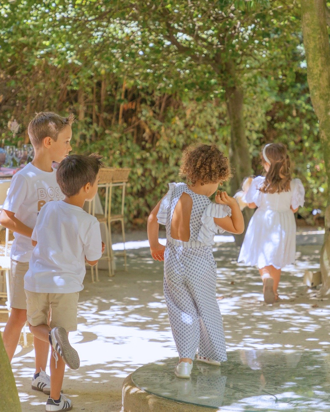 O nosso espa&ccedil;o tamb&eacute;m foi pensado para os mais pequenos 🤍🌱
Natureza e liberdade!

Our space was also designed for the little ones 🤍🌱
Nature and freedom!

#wedding #portugaldestinationwedding #2026wedding #weddinginspiration #casamen