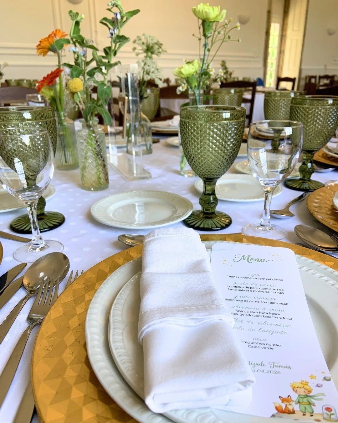 Cada detalhe pensado para um dia inesquec&iacute;vel! ✨

Every detail thoughtfully planned for an unforgettable day! ✨

#indoorwedding#wedding&nbsp;#portugaldestinationwedding&nbsp;#2026wedding&nbsp;#weddinginspiration&nbsp;#casamento2026&nbsp;#summe