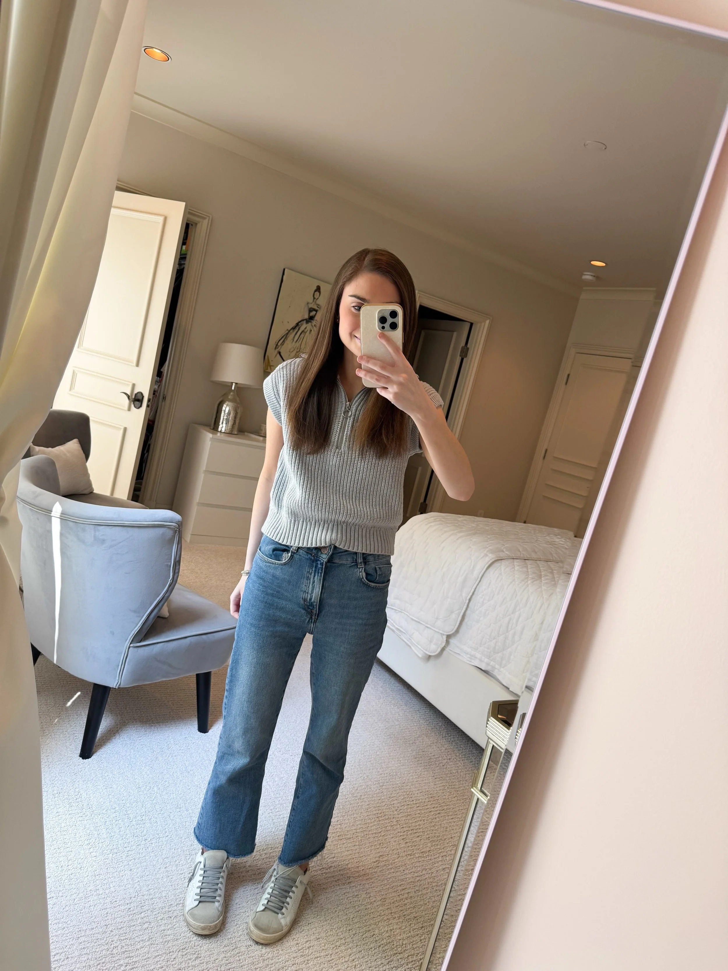 Channeling the fall vibes with this outfit!