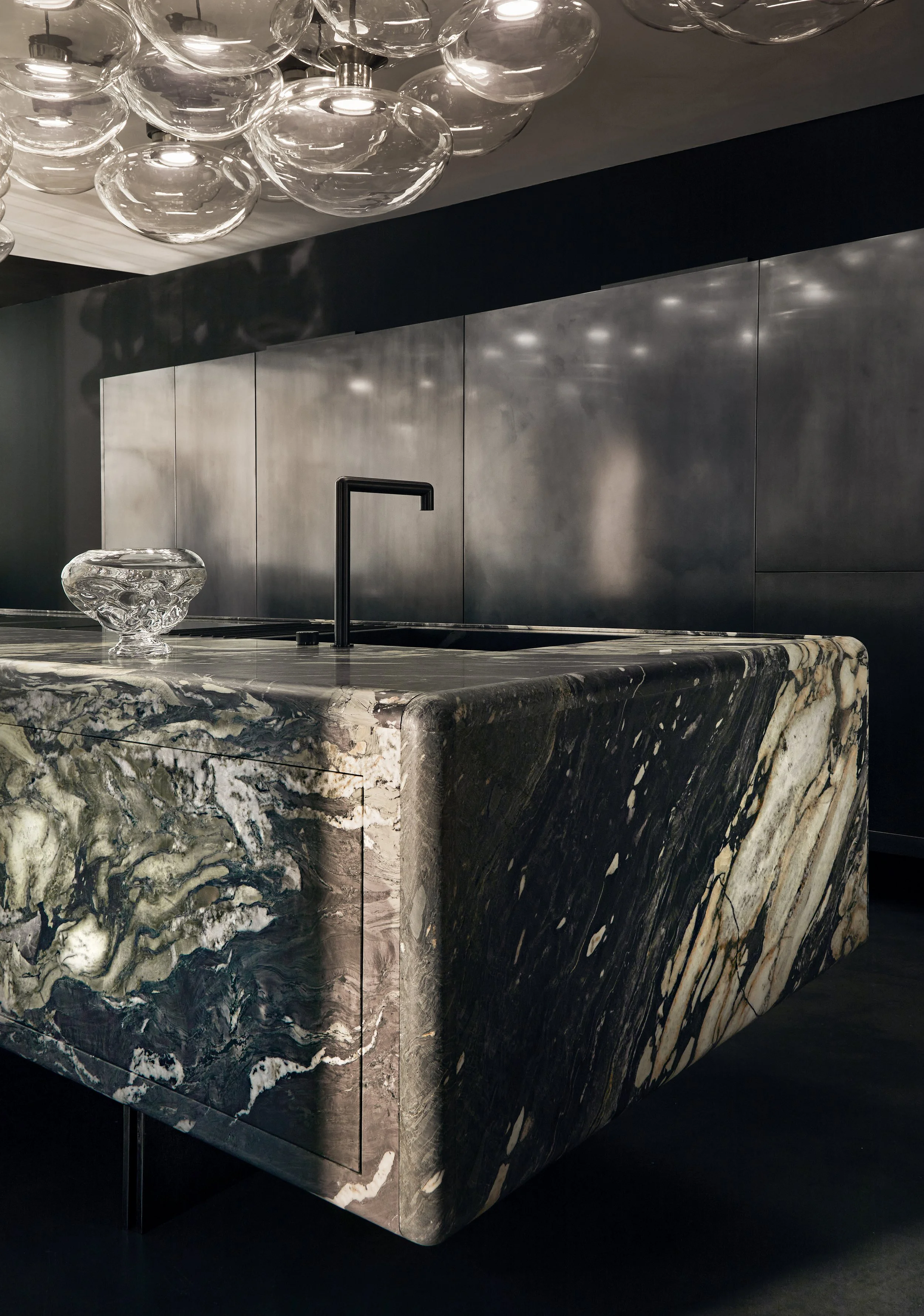 HENGE Milan Showroom