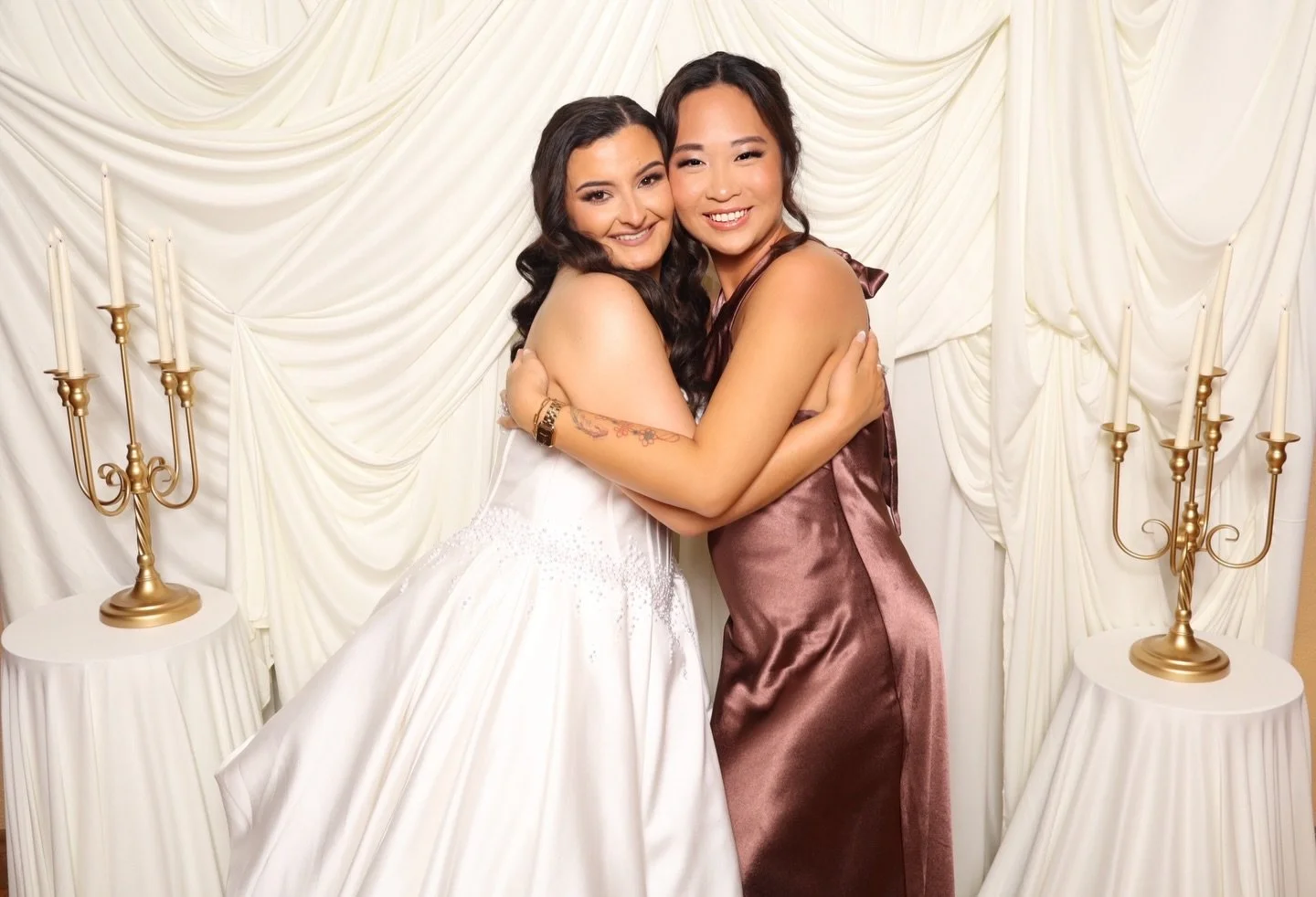 Happily Ever After 💍

Give me ALL the Brides  and Bridesmaids!