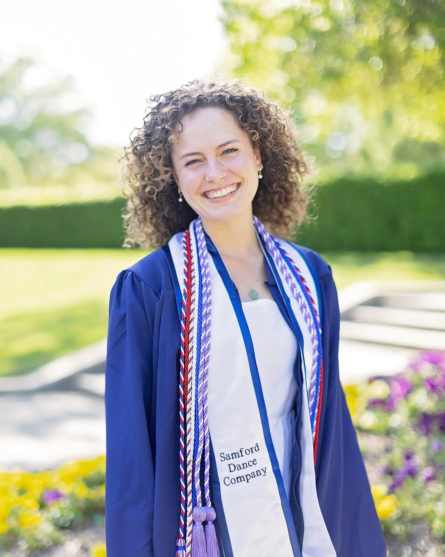 Emma, Samford University BSN 🎓👩🏻&zwj;⚕️and sunshine in human form ☀️🫶🏻

#deidreruth #foreverphotographer #seniorportraits