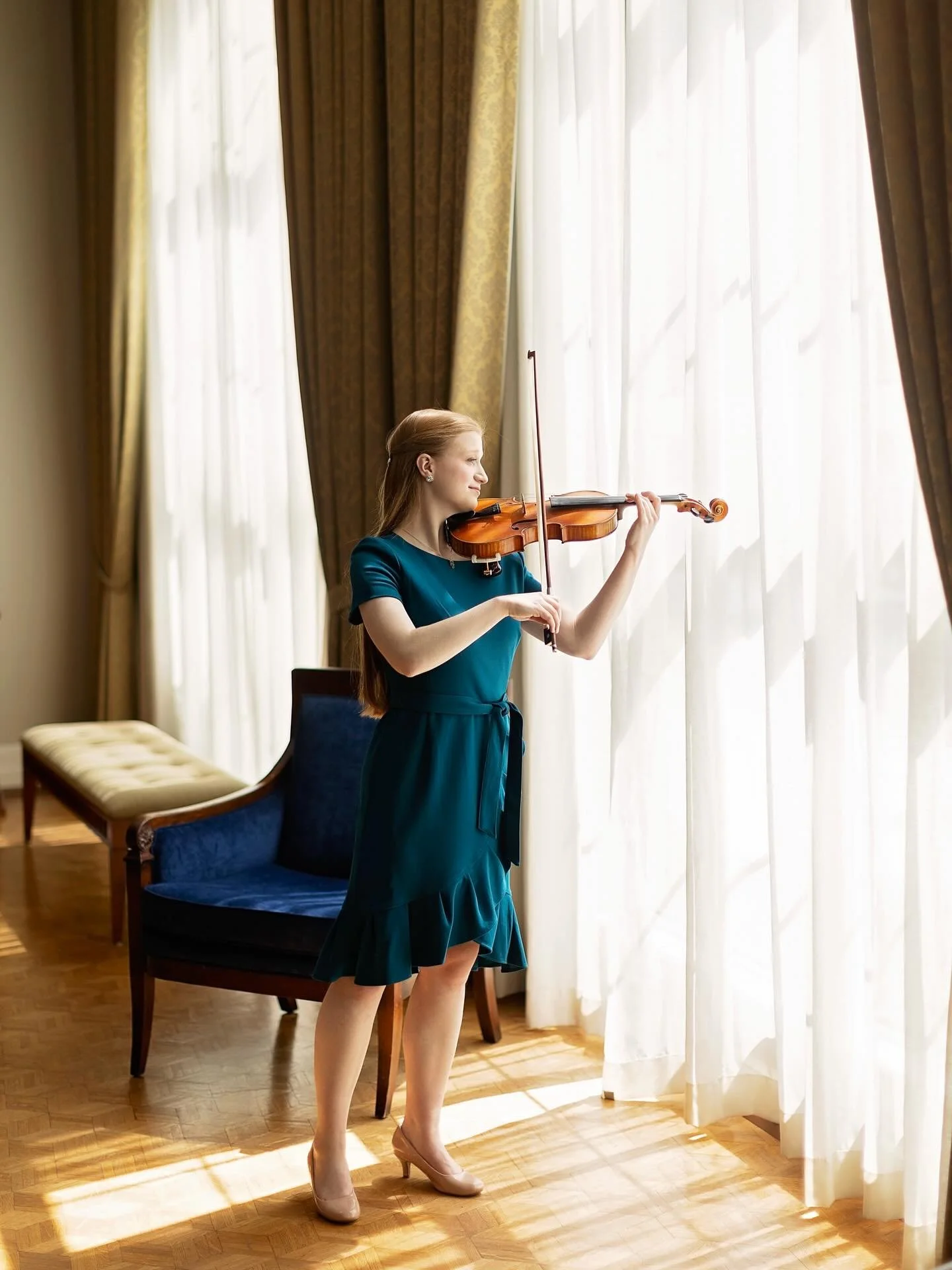 Shannon Boutwell, Samford School of the Arts Student, shot for Samford Magazine. 

#deidreruth #universityphotographer #performanceart