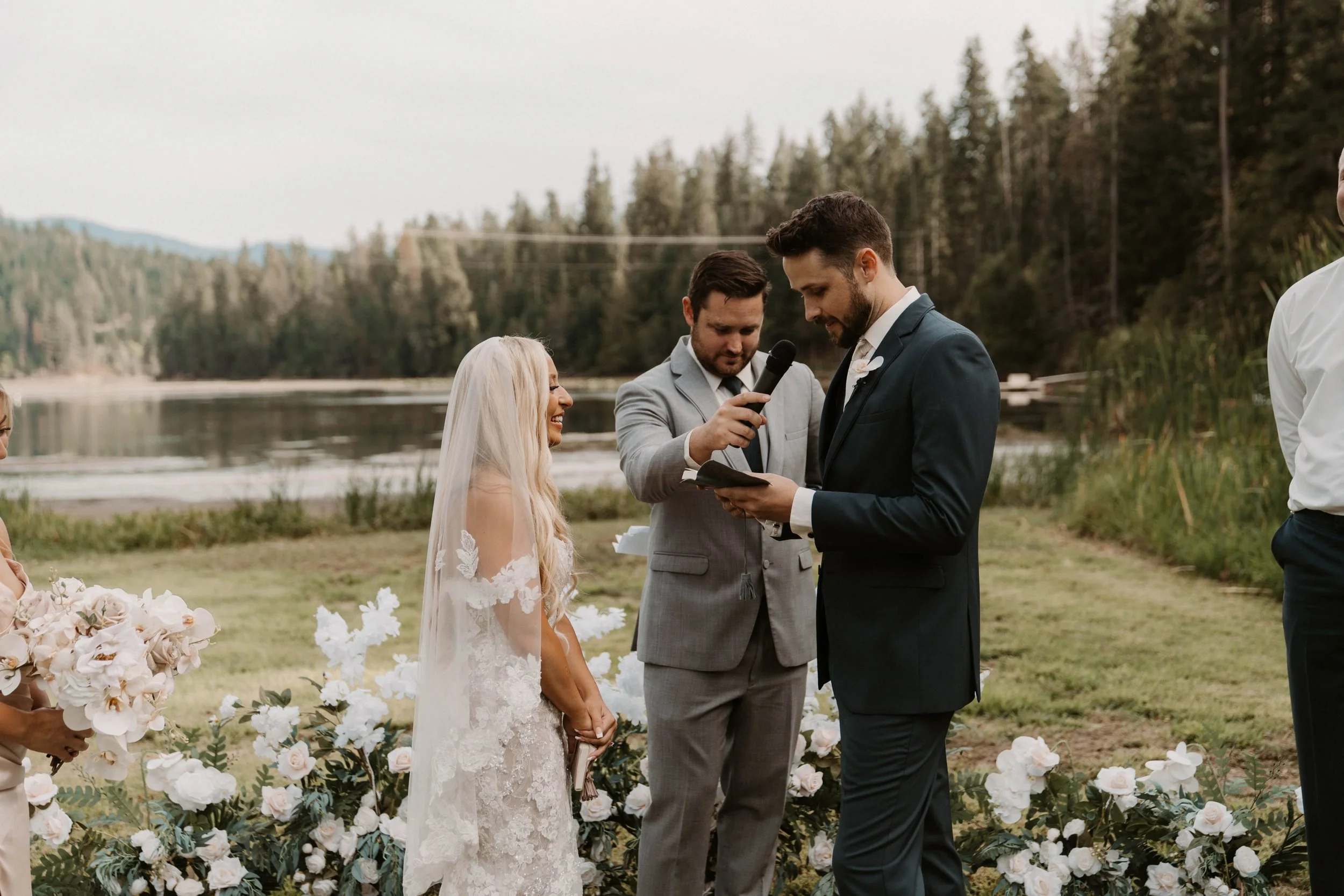 Luxury Backyard Wedding in Coeur d'Alene, Idaho // Kevyn Bruce Photography