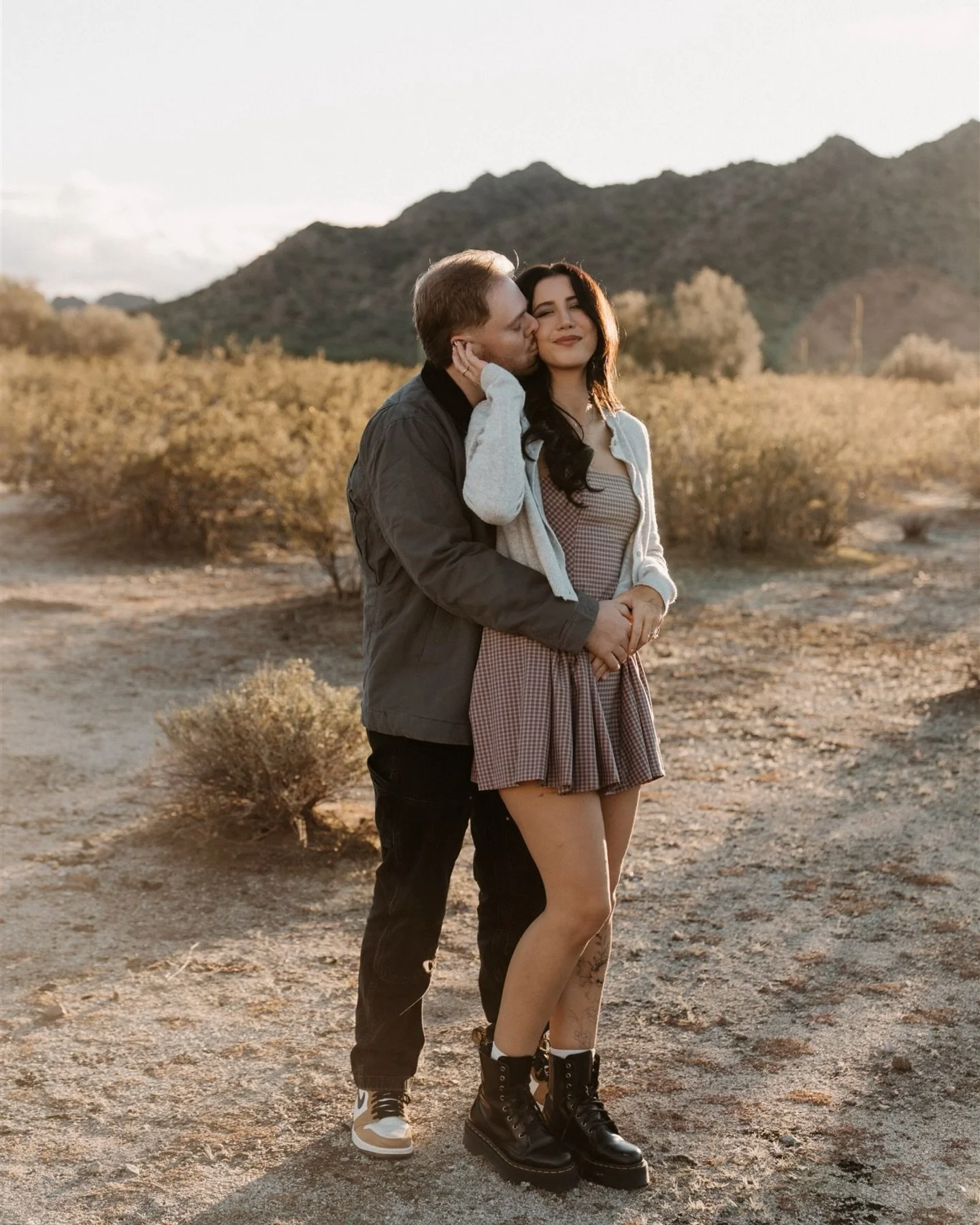 Finally catching up on posting some photos from the last few months 🤍 

I included a few photos from this cute family session too! 

#arizonaphotographer #arizonaengagementphotographer #arizonaweddingphotographer