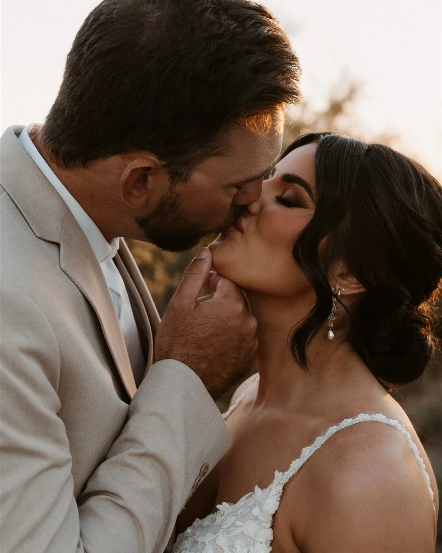 what your photos look like if you elope in the desert 🌵🤍 

Associate for: @dreahphotography

#SuperstitionMountains
#SuperstitionMountainsElopement
#SuperstitionMountainsWedding
#LostDutchmanStatePark
#ArizonaMountainElopement
PhoenixElopementPhoto