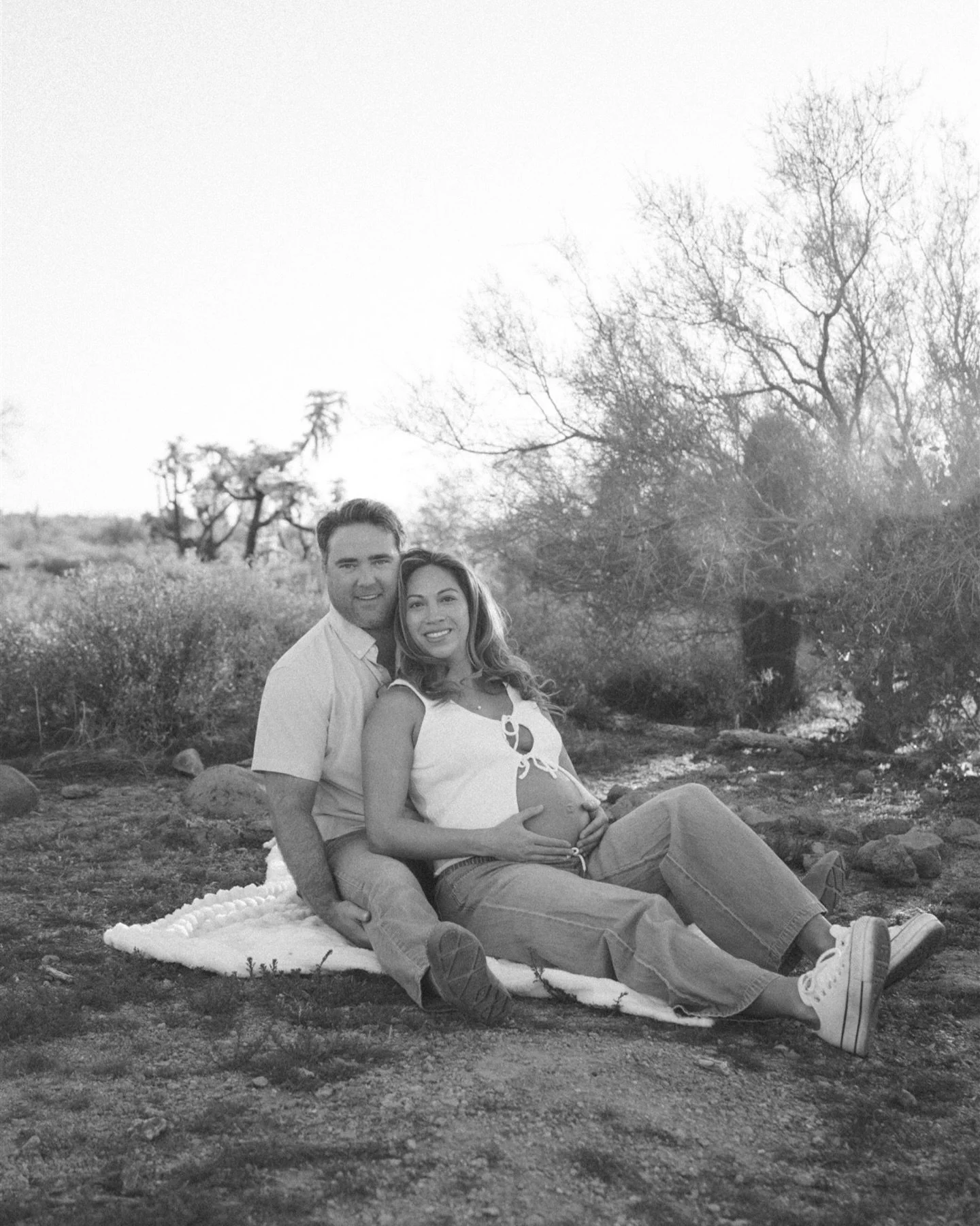 Honored to document another milestone. 🤍 

#ArizonaMaternityPhotographer
#PhoenixMaternityPhotographer
#ScottsdaleMaternityPhotos
#DesertMaternitySession
#arizonaweddingphotographer