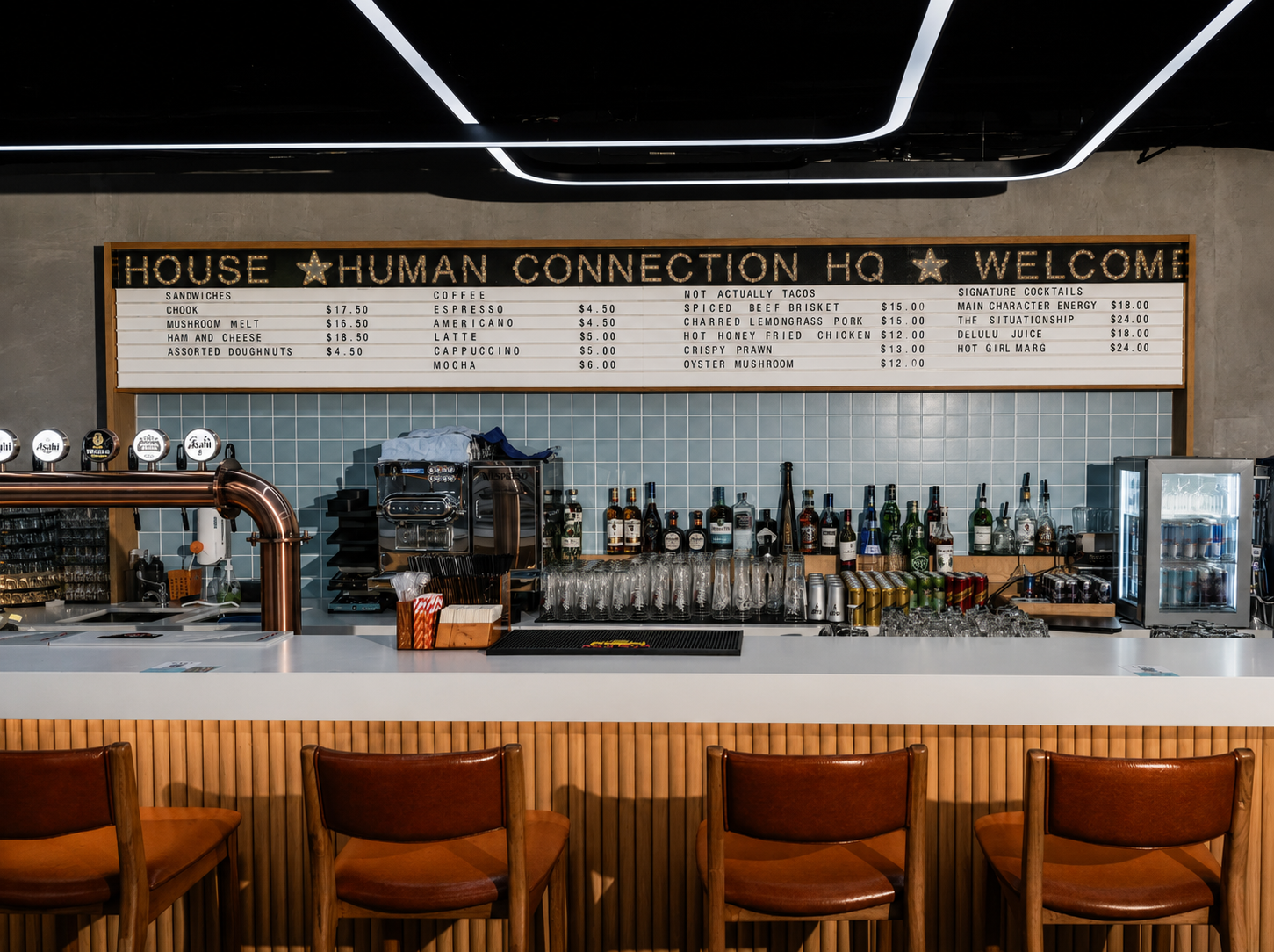 RALLYCLUBHOUSE SINGAPORE BAR.png