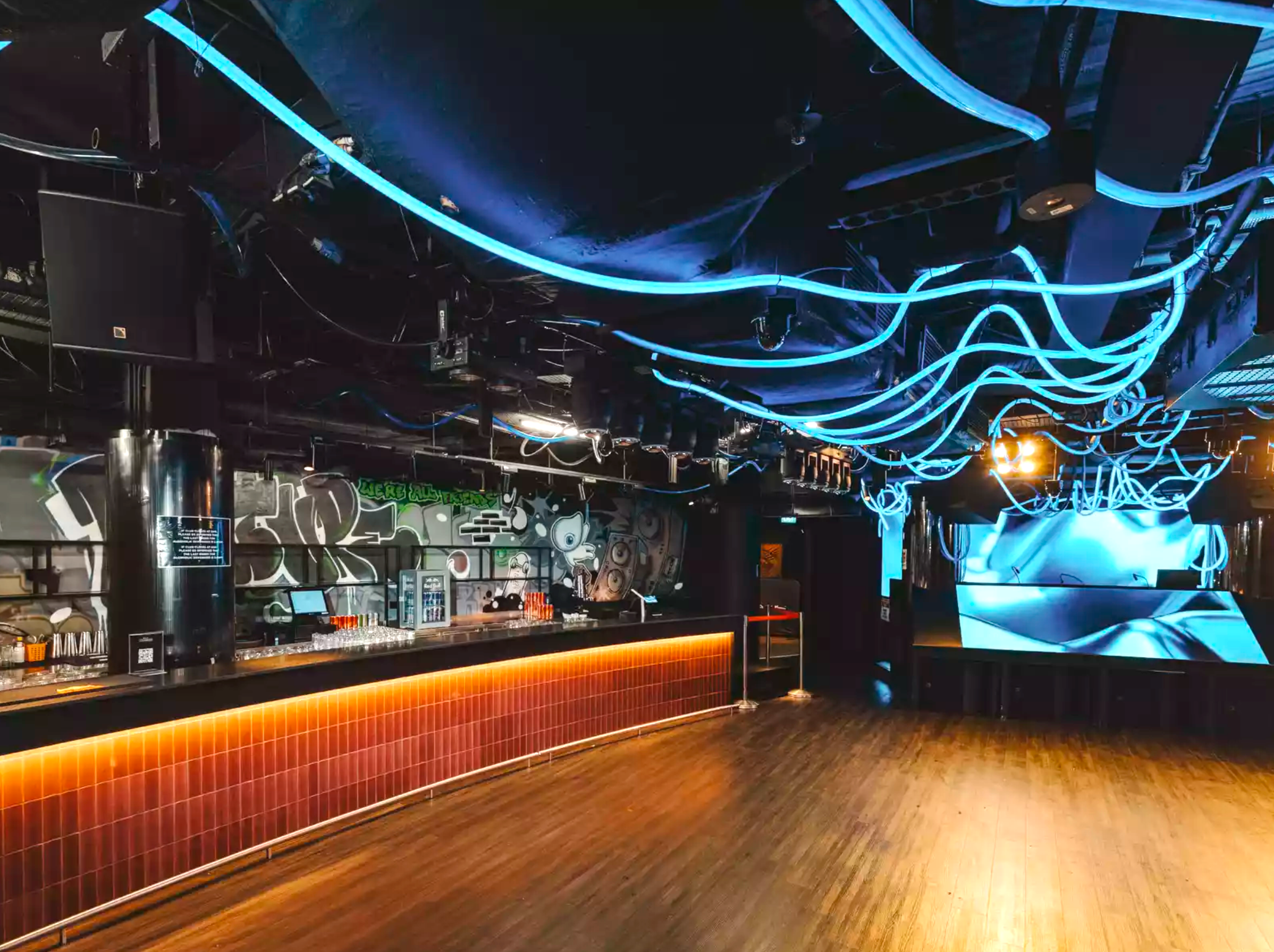 ZOUK PHUTURE 001.png